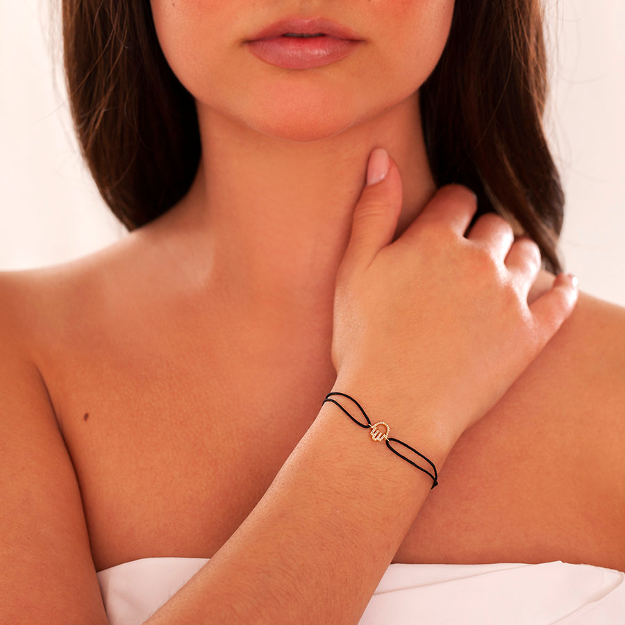 Armband Fatimas Hand aus 18-karätigem Gelbgold mit Diamanten